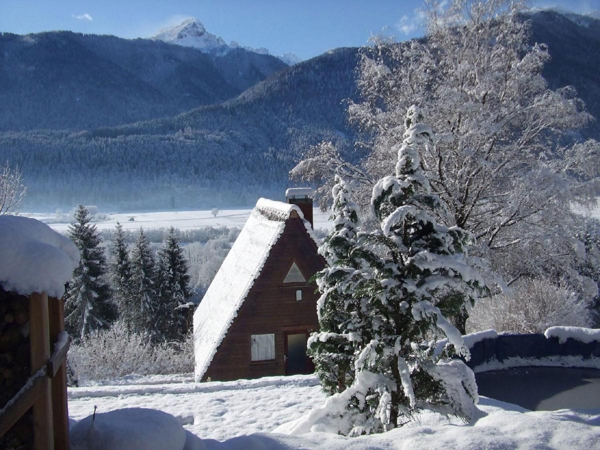 Holiday Home In Jenig Carinthia With Pool Buitenkant foto