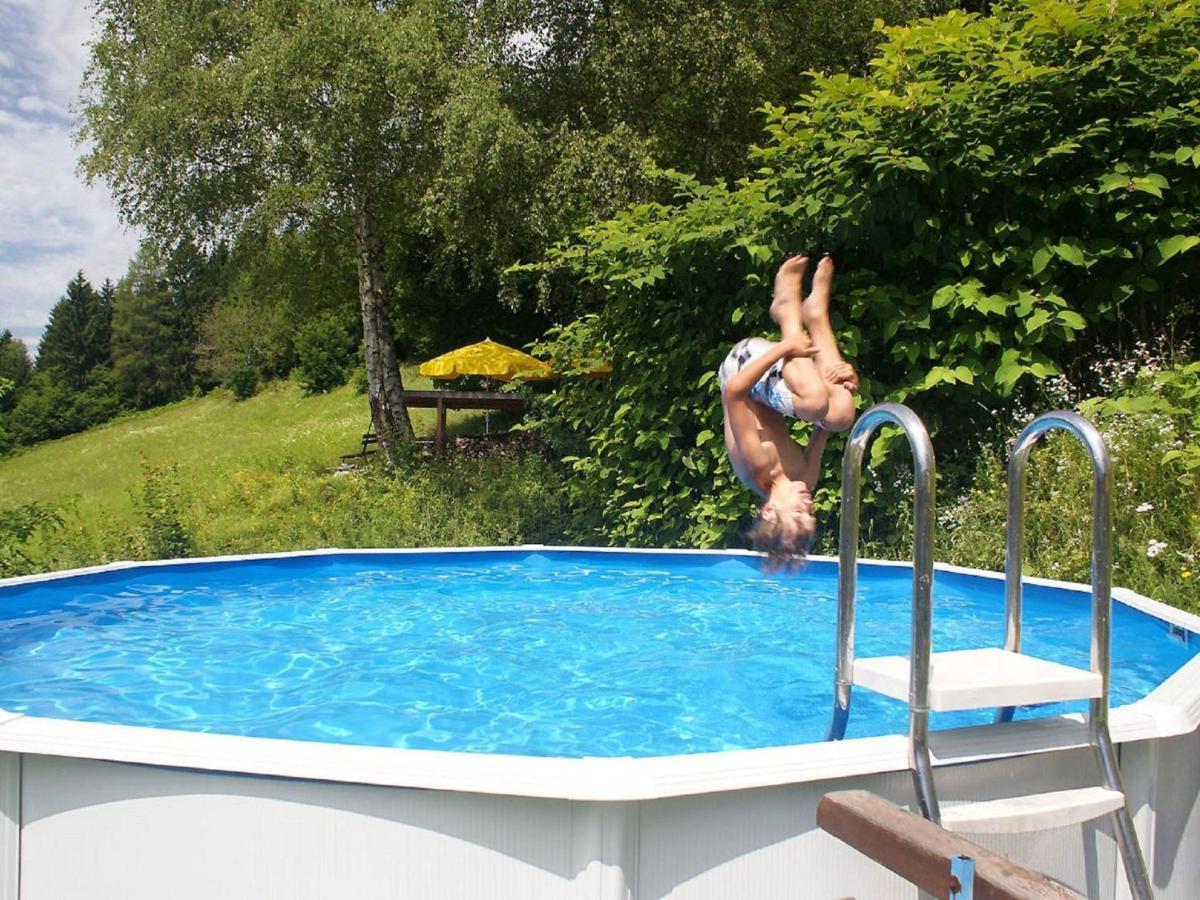 Holiday Home In Jenig Carinthia With Pool Buitenkant foto
