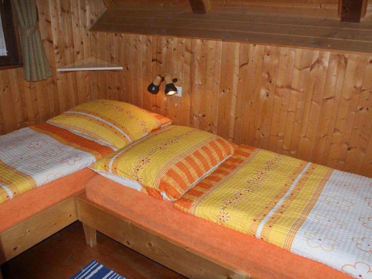 Holiday Home In Jenig Carinthia With Pool Buitenkant foto